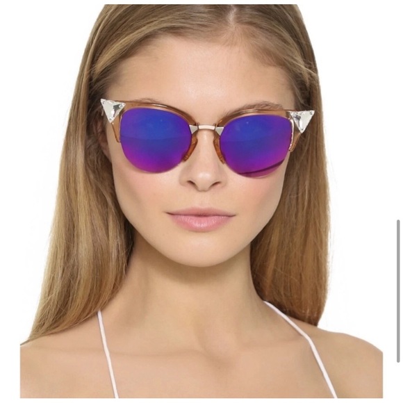 FENDI Vintage Iridia Cat Eye Sunglasses with Black Case - Picture 6 of 9